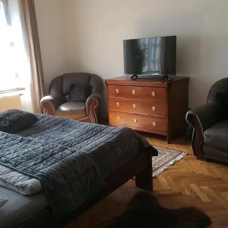 Dlouhá 93 Apartmán *
