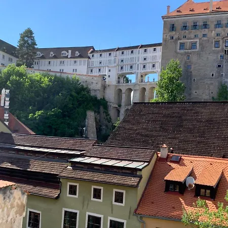Dlouhá 93 * Český Krumlov