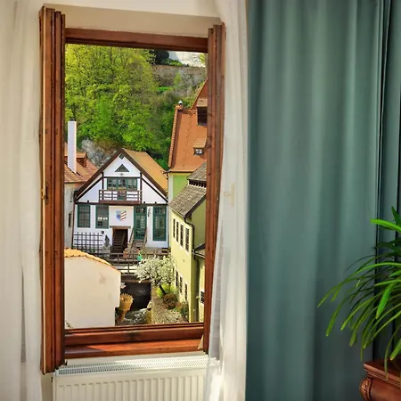 Dlouhá 93 Apartmán *