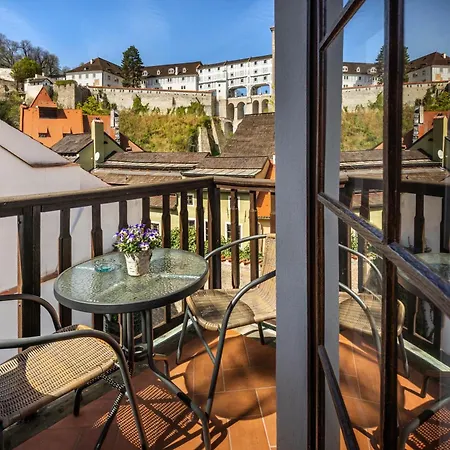 Apartmán Dlouhá 93 *