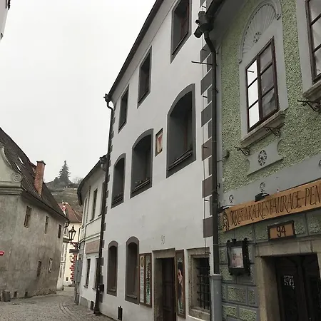 Dlouha 93 * チェスキー クルムロフ