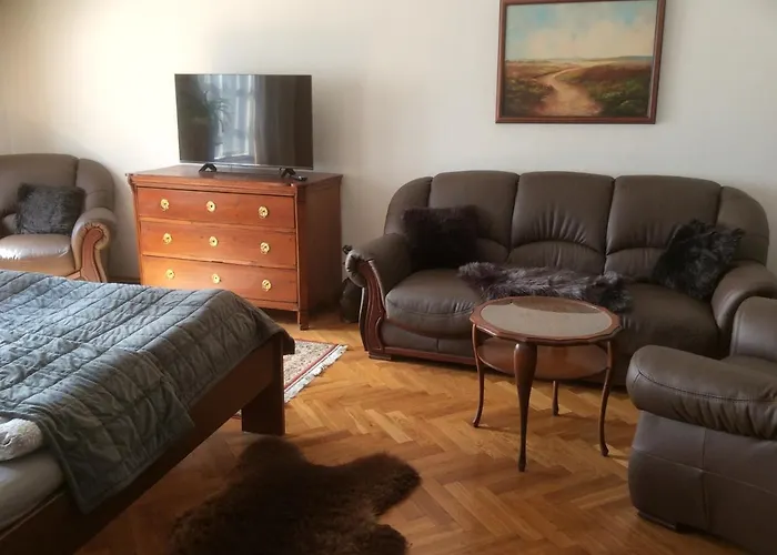 Dlouhá 93 Apartamento *