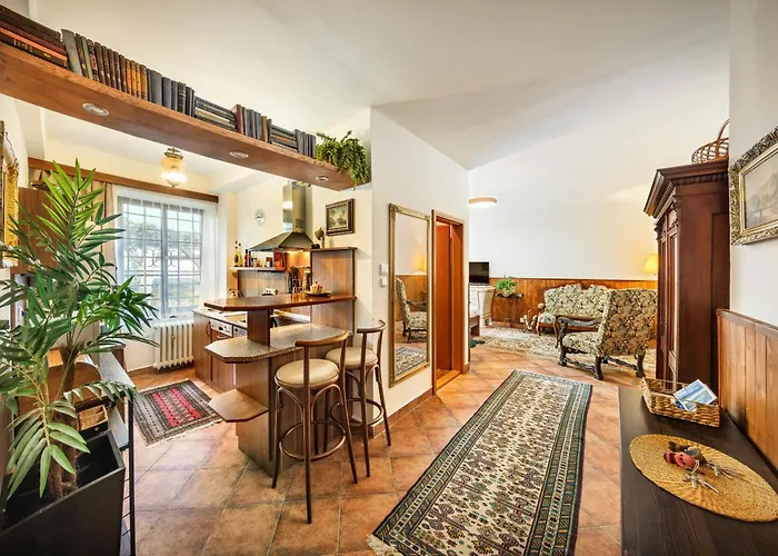 Dlouhá 93 * Český Krumlov