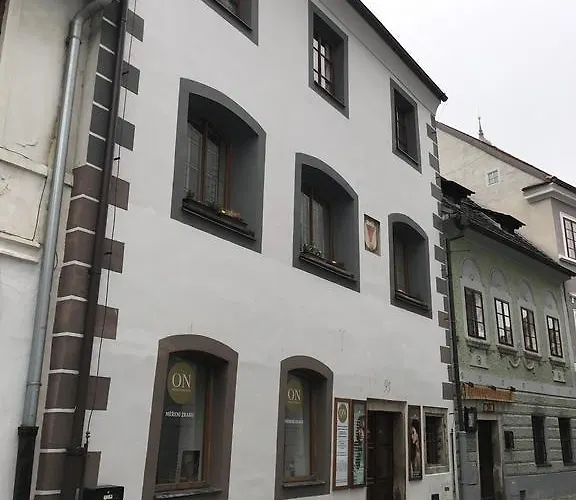 Appartement Dlouha 93